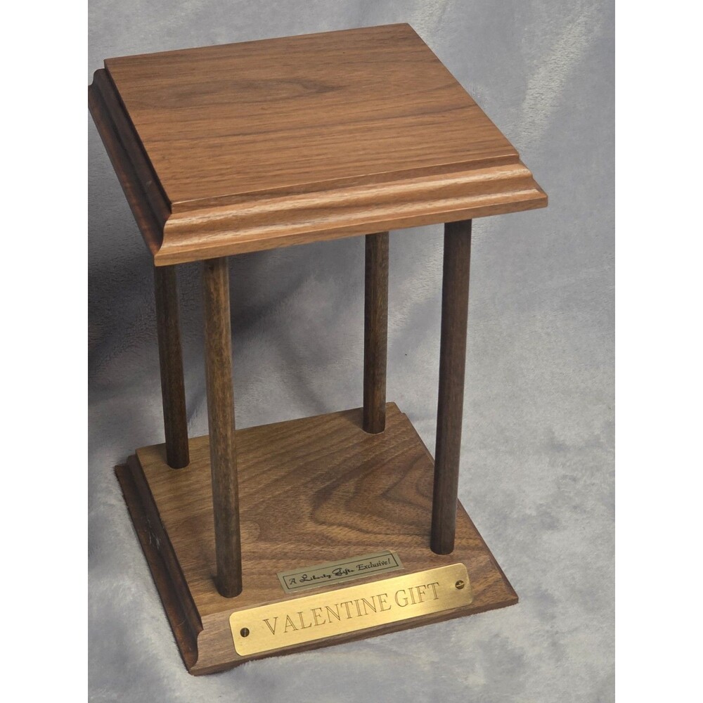 Valentine Gift Wooden Base w/ Engraved Plaque – Liberty Gift Exclusive